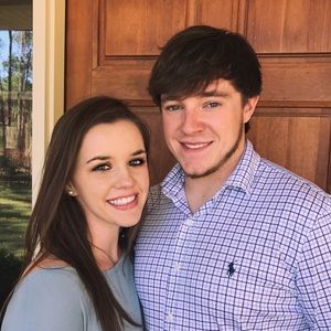 Meet your Posher, Laura lee